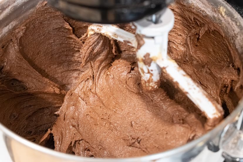 Sift the Dry Ingredients and Add to Mixture